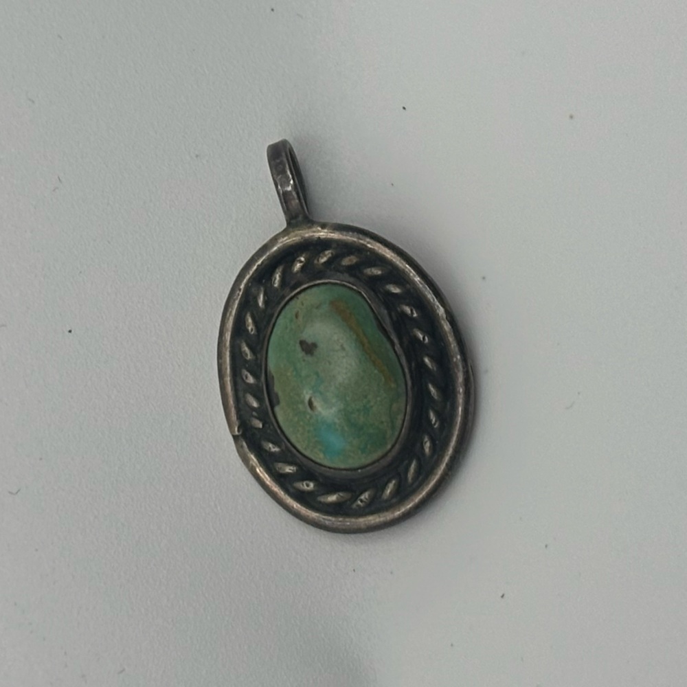 Vintage Native American Turqouise/925